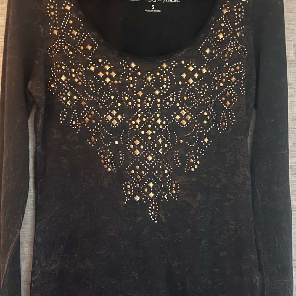 Maurice’s Long Sleeve Ladies shirt
